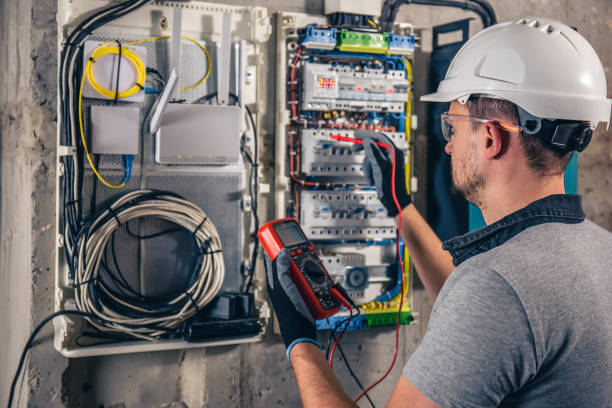 Best Affordable Emergency Electrician  in Leechburg, PA